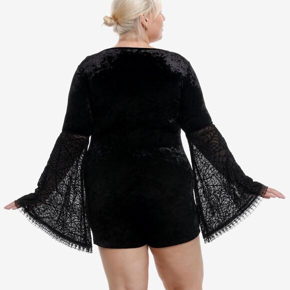 Plus Size Cosmic Aura Witchy Goth Bat Sleeve Black Velvet Gothic Short Romper 26 - Picture 4 of 7